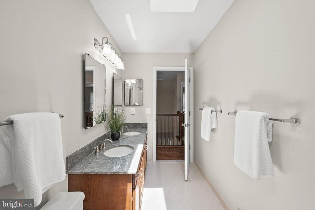 9127 SCOTT ST, Springfield, VA 22153