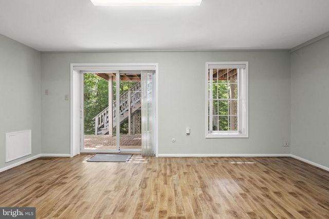 9127 SCOTT ST, Springfield, VA 22153