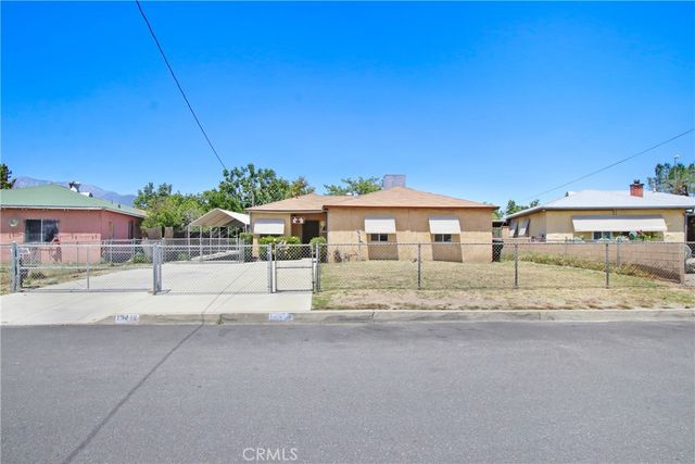 15412 Pine Avenue, Fontana, CA 92335