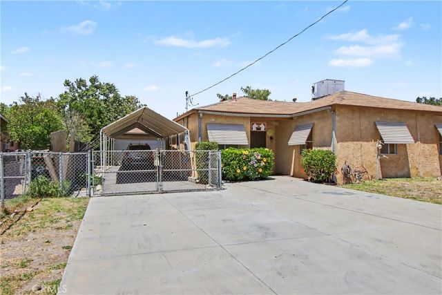 15412 Pine Avenue, Fontana, CA 92335