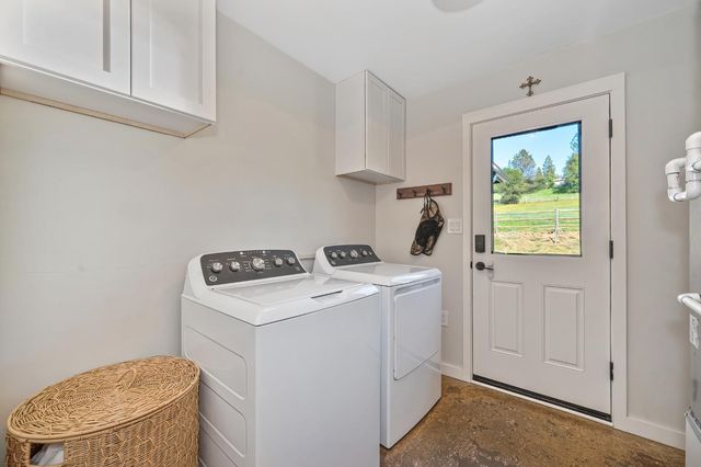 10543 Streeter Rd, Auburn, CA 95602