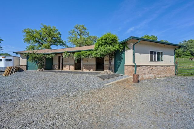 10543 Streeter Rd, Auburn, CA 95602