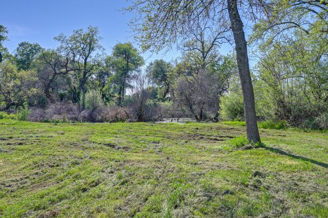 10543 Streeter Rd, Auburn, CA 95602