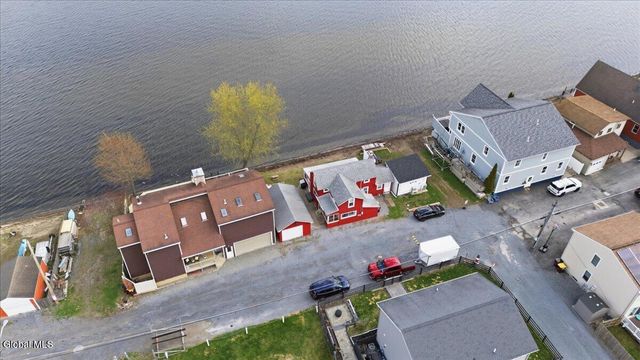 18 Shore Avenue, Malta, NY 12866