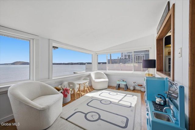 18 Shore Avenue, Malta, NY 12866