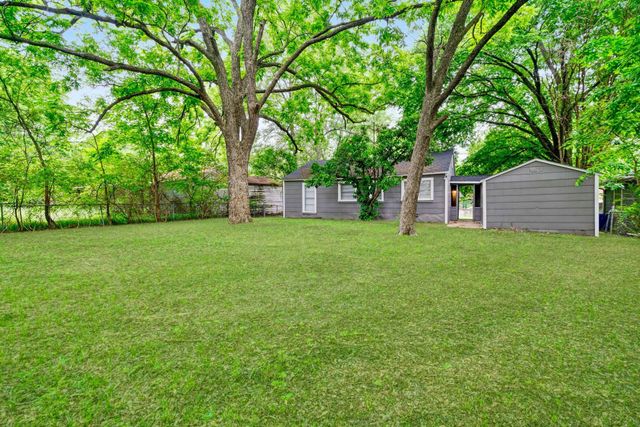 630 16th Street NE, Paris, TX 75460