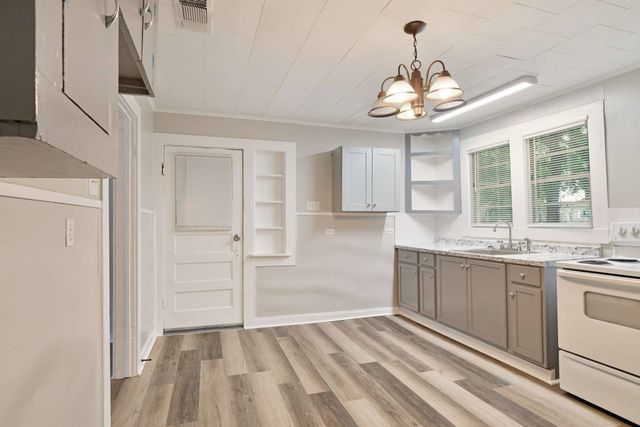 630 16th Street NE, Paris, TX 75460