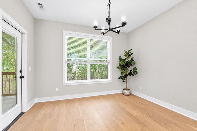 1588 N Dawes Street, Fayetteville, AR 72704