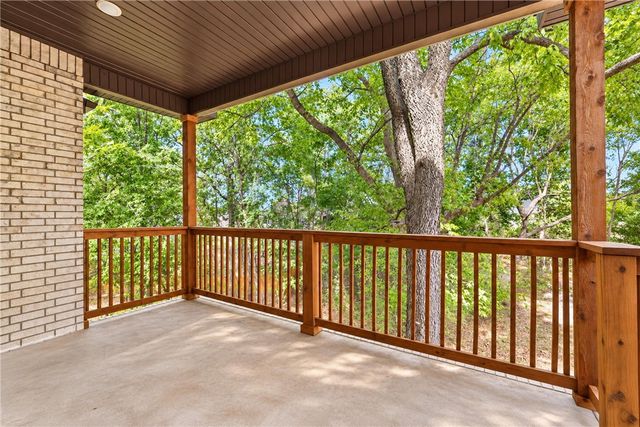 1588 N Dawes Street, Fayetteville, AR 72704