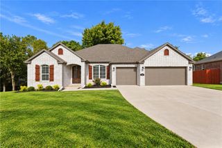 1588 N Dawes Street, Fayetteville, AR 72704