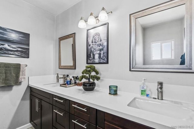 5567 Las Alturas Ter, San Diego, CA 92114