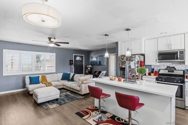 5567 Las Alturas Ter, San Diego, CA 92114