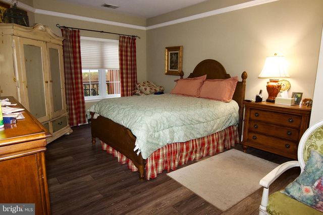 162 HAWTHORNE CT, Reading, PA 19610