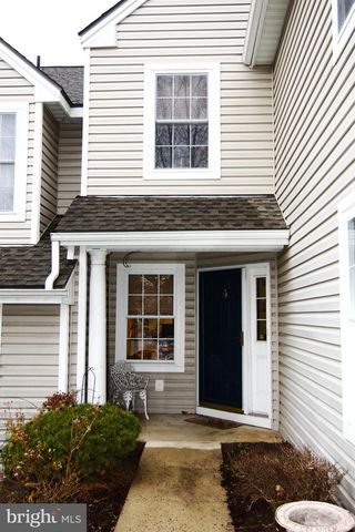 162 HAWTHORNE CT, Reading, PA 19610