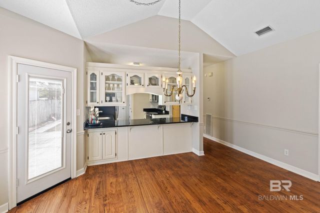 44 Cottage Drive, Fairhope, AL 36532