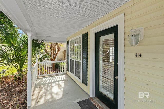 44 Cottage Drive, Fairhope, AL 36532