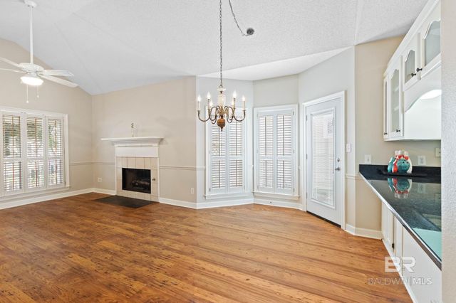 44 Cottage Drive, Fairhope, AL 36532