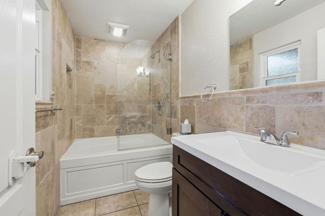 1691 Monticello Drive, Hollister, CA 95023