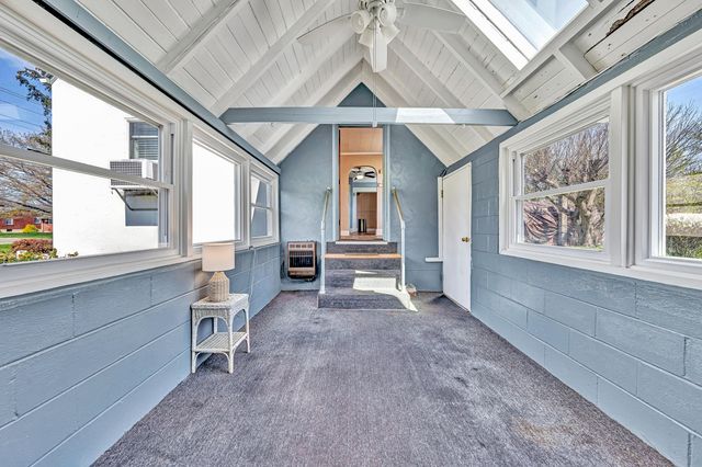 1508 Orchard DR, Salem, VA 24153