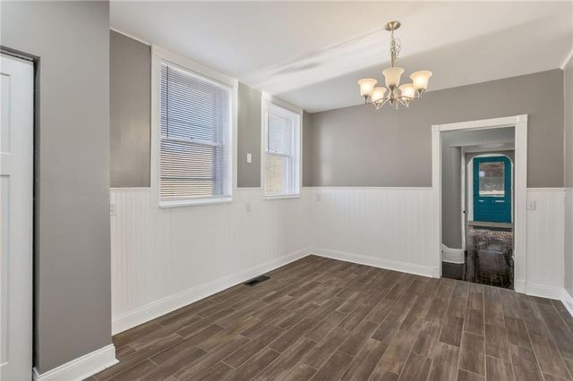 602 S 13th Street, St Joseph, MO 64501