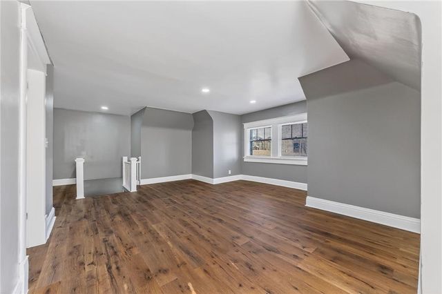 602 S 13th Street, St Joseph, MO 64501