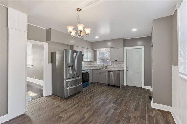 602 S 13th Street, St Joseph, MO 64501