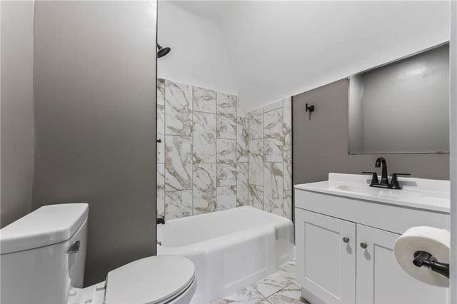 602 S 13th Street, St Joseph, MO 64501