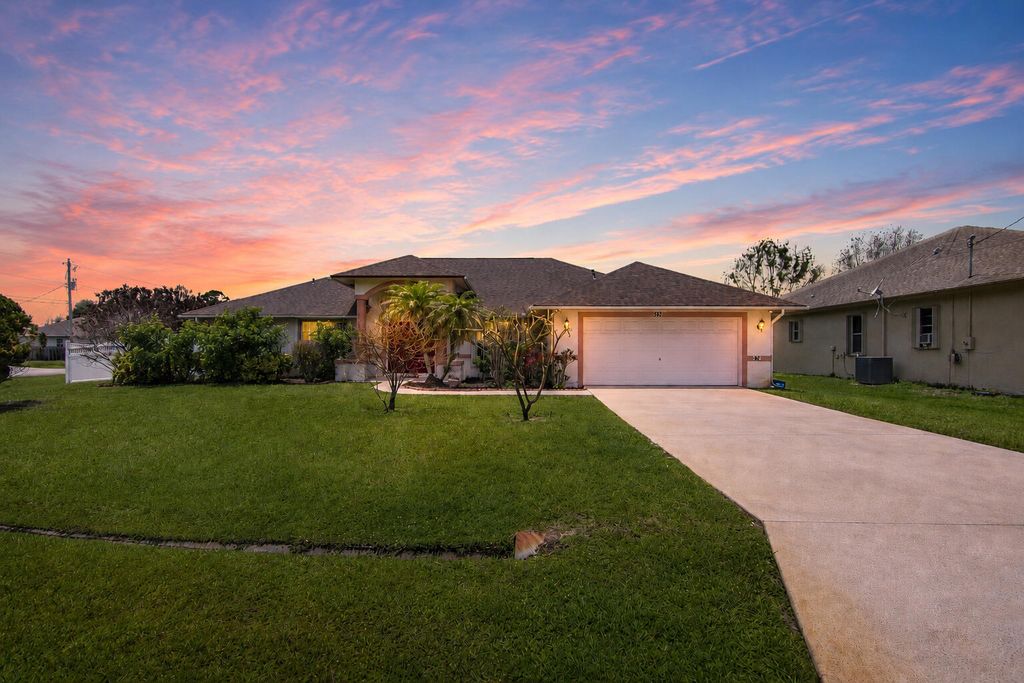 5829 NW Gerald Circle, Port St. Lucie, Port St Lucie, FL 34986
