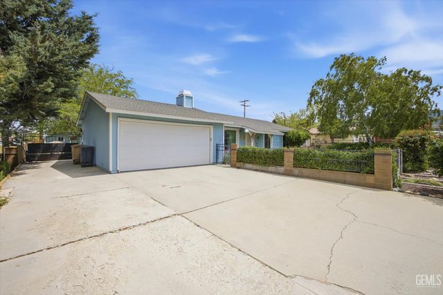 21230 MIssion Street, Tehachapi, CA 93561