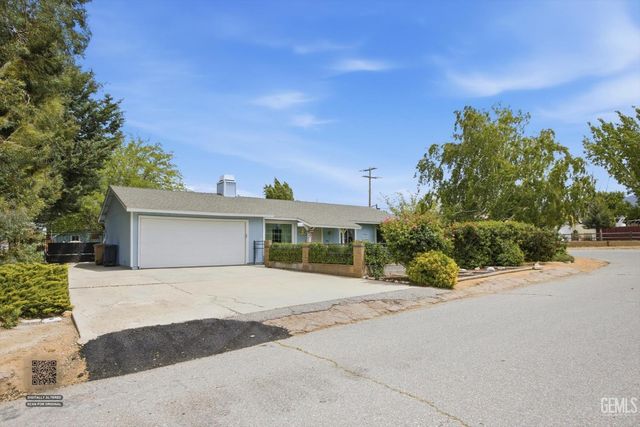 21230 MIssion Street, Tehachapi, CA 93561