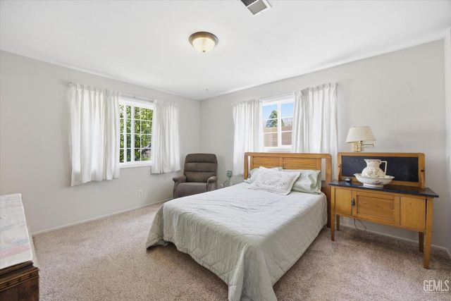 21230 MIssion Street, Tehachapi, CA 93561