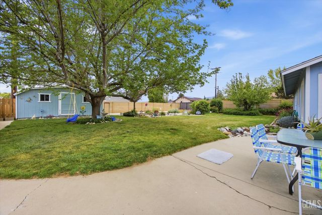 21230 MIssion Street, Tehachapi, CA 93561