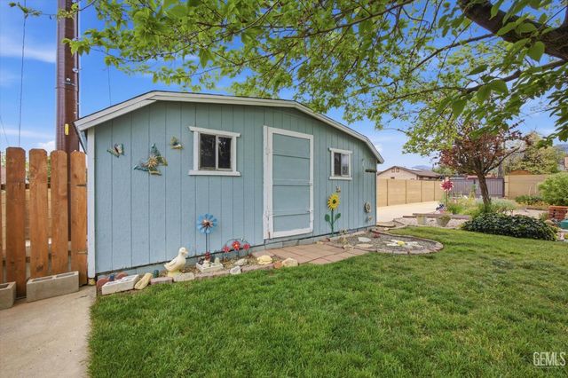 21230 MIssion Street, Tehachapi, CA 93561