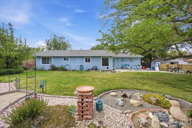 21230 MIssion Street, Tehachapi, CA 93561