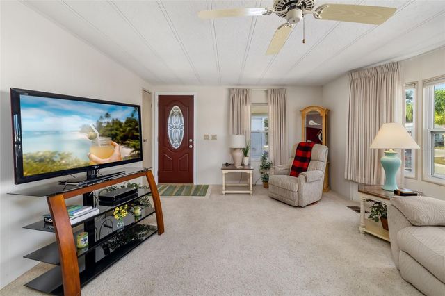 5619 BAYSHORE ROAD 421, Palmetto, FL 34221