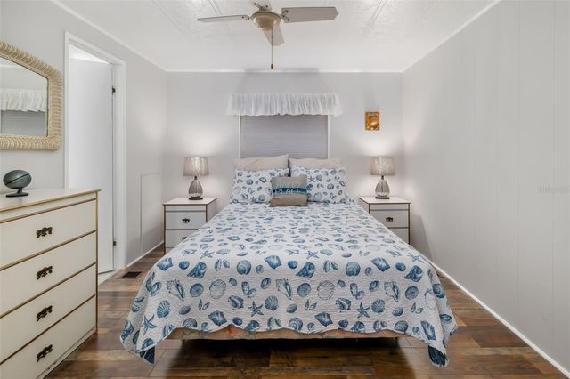 5619 BAYSHORE ROAD 421, Palmetto, FL 34221