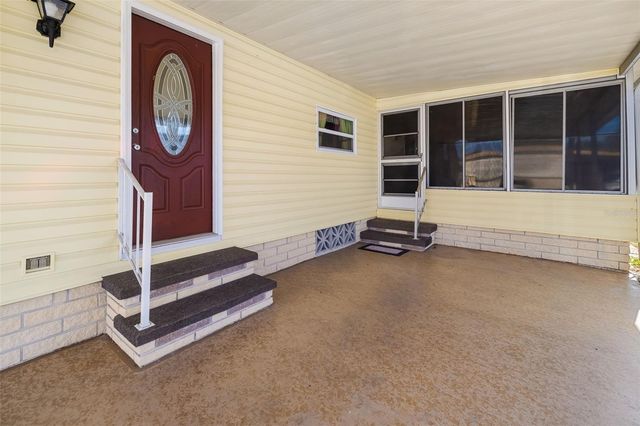 5619 BAYSHORE ROAD 421, Palmetto, FL 34221