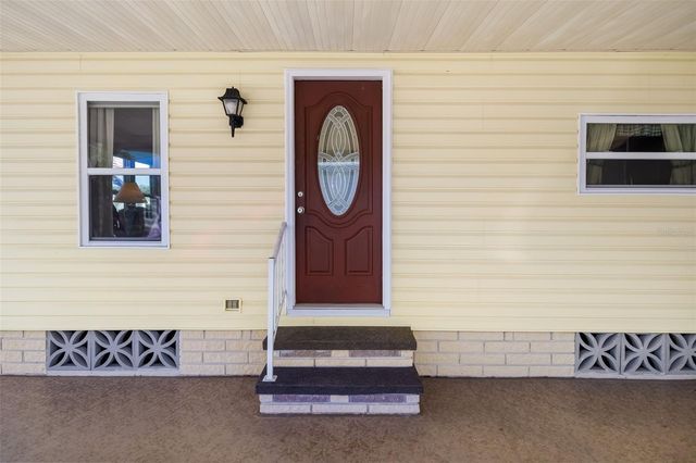 5619 BAYSHORE ROAD 421, Palmetto, FL 34221