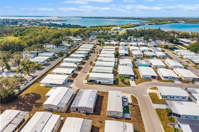 5619 BAYSHORE ROAD 421, Palmetto, FL 34221