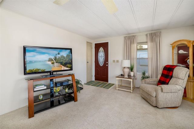 5619 BAYSHORE ROAD 421, Palmetto, FL 34221