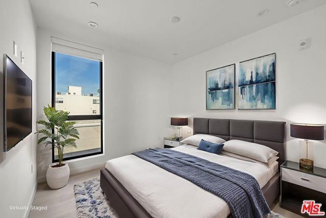 3755 S Canfield Avenue 302, Los Angeles, CA 90034