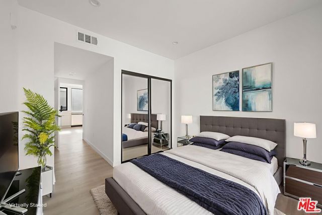 3755 S Canfield Avenue 302, Los Angeles, CA 90034