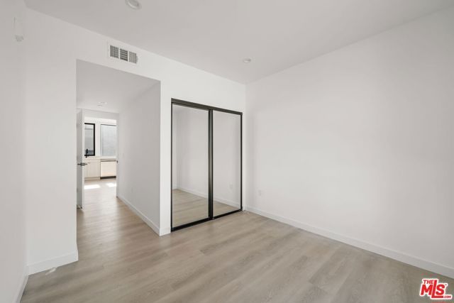 3755 S Canfield Avenue 302, Los Angeles, CA 90034
