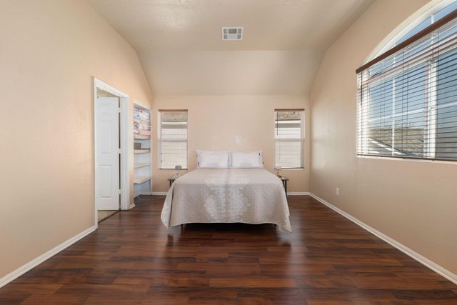 5911 Rosemary Circle, Baytown, TX 77521