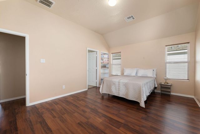 5911 Rosemary Circle, Baytown, TX 77521