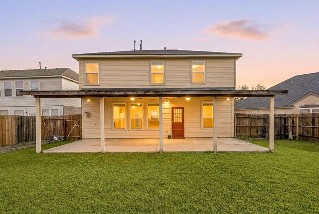 5911 Rosemary Circle, Baytown, TX 77521