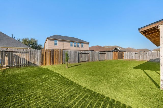 5911 Rosemary Circle, Baytown, TX 77521