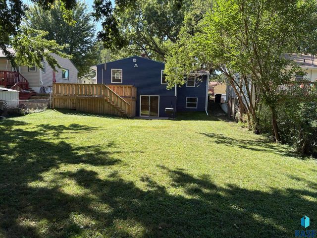 600 S Thompson Ave Avenue, Sioux Falls, SD 57103