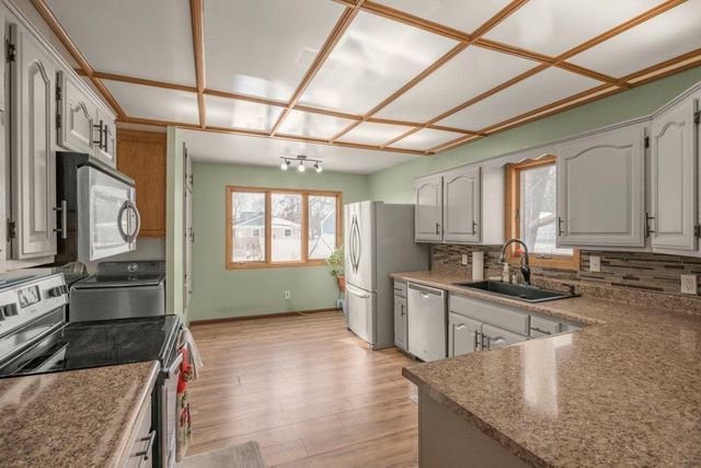 369 W Mill Street, Paynesville, MN 56362