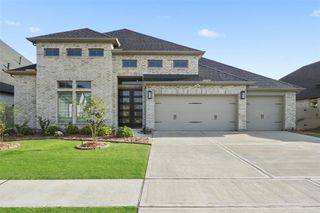 10218 Pearl Yarrow Street, Conroe, TX 77385